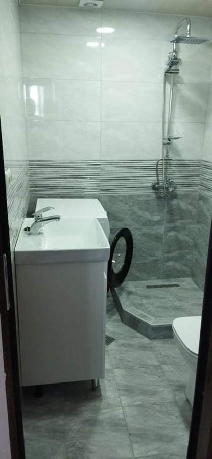Guesthouse Zeinabi Тбилиси Екстериор снимка